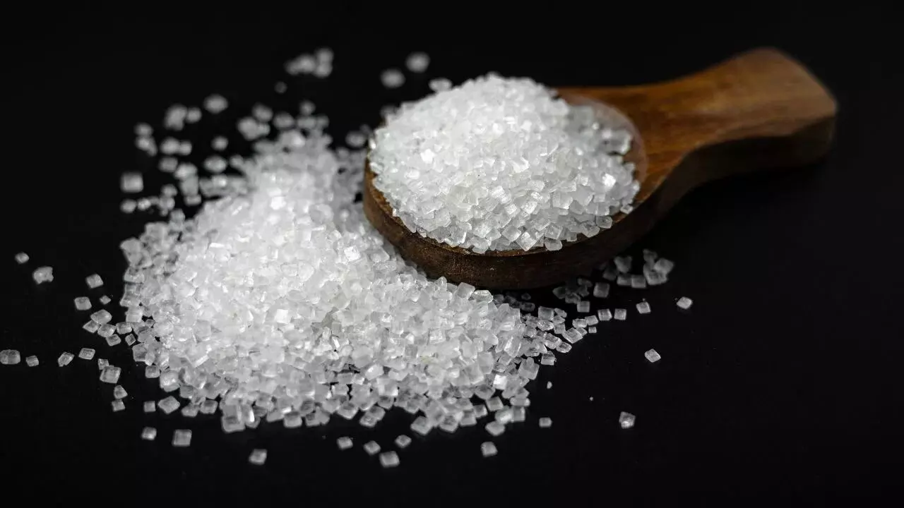 You Consume Too Much Sugar: మీరు ఎక్కువ చక్కెర తీసుకుంటే శరీరంలో జరిగేది ఇదే.. You Consume Too Much Sugar: మీరు ఎక్కువ చక్కెర తీసుకుంటే శరీరంలో జరిగేది ఇదే..