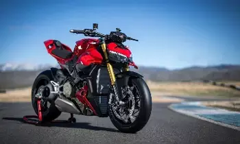 Ducati : డుకాటి స్ట్రీట్ఫైటర్ V4, V4 S భారత్లో లాంచ్.. ఈ బైకు ధరలో లగ్జరీ కారు కొనొచ్చు Ducati : డుకాటి స్ట్రీట్ఫైటర్ V4, V4 S భారత్లో లాంచ్.. ఈ బైకు ధరలో లగ్జరీ కారు కొనొచ్చు