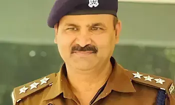 DSP Suspended in Uttar Pradesh:  యూపీలో డీఎస్‌పీ సస్పెండ్: రూ.100 కోట్ల బినామీ ఆస్తులు సేకరణపై విజిలెన్స్ దర్యాప్తు!