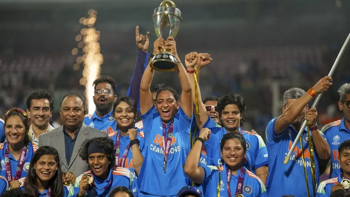 No Place for Harman in the Team of the Tournament: వరల్డ్ కప్ గెలిపించినా.. టీమ్ ఆఫ్ ది టోర్నమెంట్లో హర్మన్ కు నో ప్లేస్ No Place for Harman in the Team of the Tournament: వరల్డ్ కప్ గెలిపించినా.. టీమ్ ఆఫ్ ది టోర్నమెంట్లో హర్మన్ కు నో ప్లేస్