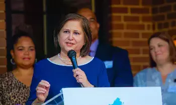 Ghazala Hashmi Creates History: గజాలా హష్మీ విజయం.. వర్జీనియా ఉప గవర్నర్ ఎన్నికల్లో చరిత్ర: మొదటి ముస్లిం మహిళ Ghazala Hashmi Creates History: గజాలా హష్మీ విజయం.. వర్జీనియా ఉప గవర్నర్ ఎన్నికల్లో చరిత్ర: మొదటి ముస్లిం మహిళ