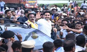 Minister Lokesh in Ongole: ప్రకాశం: ఒంగోలులో మంత్రి లోకేష్కు ఘనస్వాగతం పలికిన టీడీపీ కార్యకర్తలు Minister Lokesh in Ongole: ప్రకాశం: ఒంగోలులో మంత్రి లోకేష్కు ఘనస్వాగతం పలికిన టీడీపీ కార్యకర్తలు