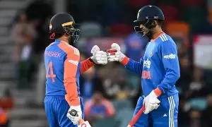 India Vs Australia 4th T20: ఇండియా బ్యాటింగ్ ..తొలి వికెట్ ఔట్ India Vs Australia 4th T20: ఇండియా బ్యాటింగ్ ..తొలి వికెట్ ఔట్