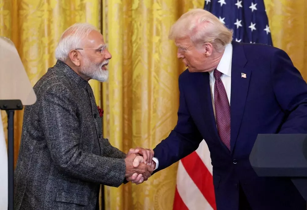 Trump Plans India Visit: ట్రంప్ భారత పర్యటన ప్లాన్: వచ్చే ఏడాది వస్తా.. మోదీపై ప్రశంసలు Trump Plans India Visit: ట్రంప్ భారత పర్యటన ప్లాన్: వచ్చే ఏడాది వస్తా.. మోదీపై ప్రశంసలు