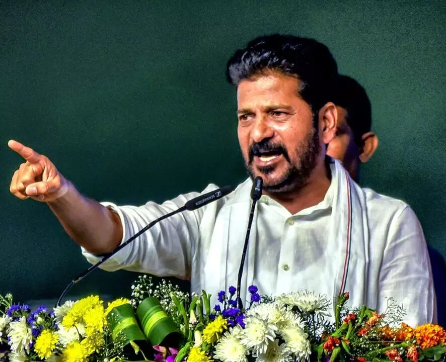 CM Revanth Reddy: రేవంత్రెడ్డి: హైదరాబాద్ అభివృద్ధిని అడ్డుకుంటున్న బ్యాడ్ బ్రదర్స్ ! CM Revanth Reddy: రేవంత్రెడ్డి: హైదరాబాద్ అభివృద్ధిని అడ్డుకుంటున్న బ్యాడ్ బ్రదర్స్ !