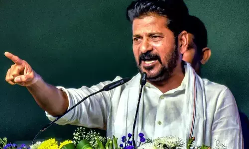 CM Revanth Reddy: రేవంత్‌రెడ్డి: హైదరాబాద్ అభివృద్ధిని అడ్డుకుంటున్న బ్యాడ్ బ్రదర్స్‌ !