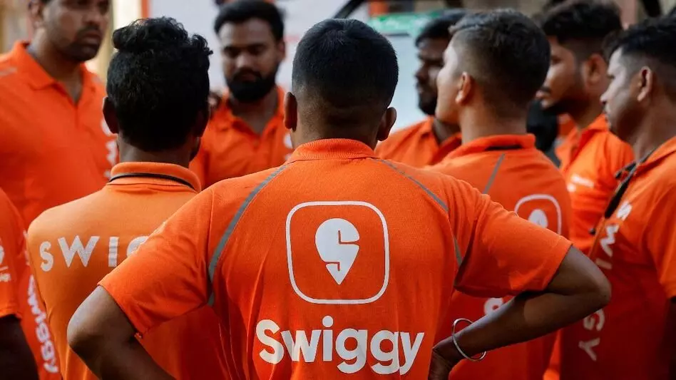 Swiggy : స్విగ్గీ మెగా ప్లాన్.. వ్యాపార విస్తరణ కోసం రూ.10,000 కోట్ల నిధుల సమీకరణకు బోర్డు ఆమోదం Swiggy : స్విగ్గీ మెగా ప్లాన్.. వ్యాపార విస్తరణ కోసం రూ.10,000 కోట్ల నిధుల సమీకరణకు బోర్డు ఆమోదం