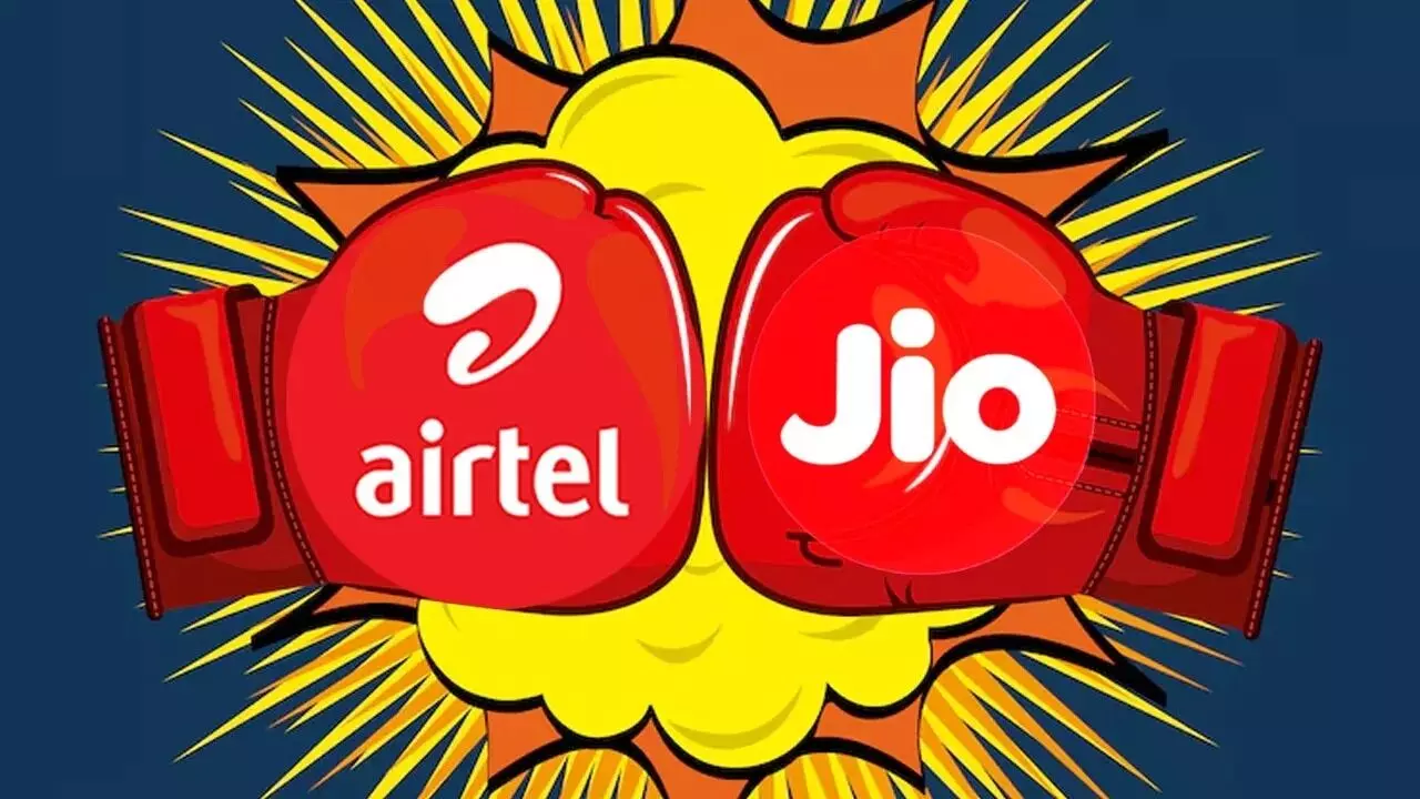 Jio vs Airtel Rs.299 Plan : జియో vs ఎయిర్టెల్ రూ. 299 ప్లాన్.. ఏ కంపెనీ ఎక్కువ డేటా ఇస్తోంది? Jio vs Airtel Rs.299 Plan : జియో vs ఎయిర్టెల్ రూ. 299 ప్లాన్.. ఏ కంపెనీ ఎక్కువ డేటా ఇస్తోంది?