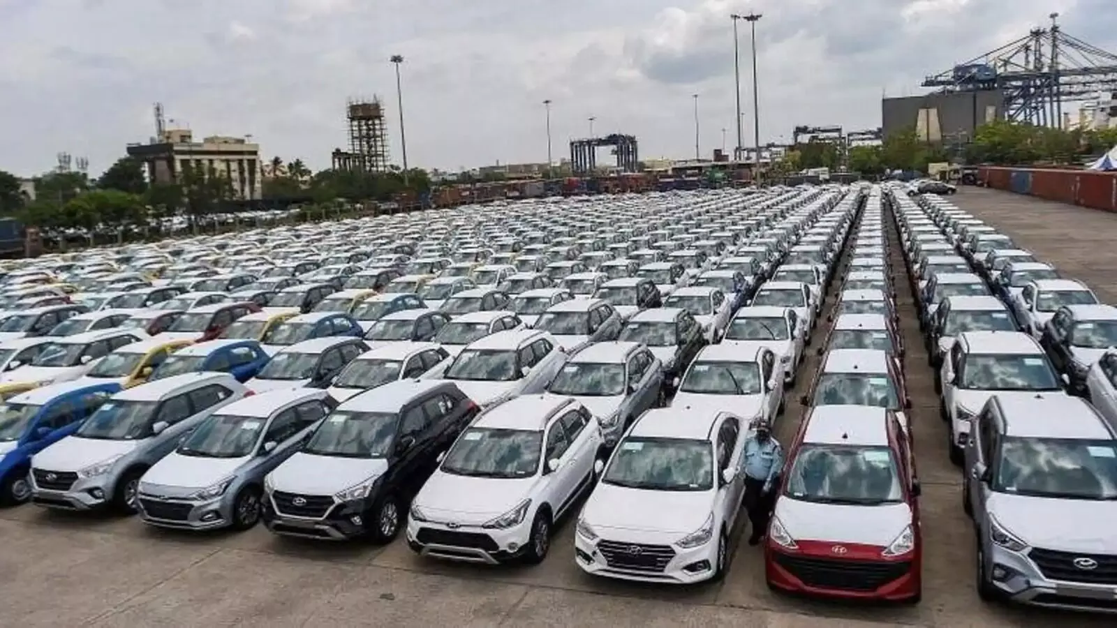 Vehicle Sales : రికార్డుల మోత.. 42 రోజుల పండుగ సీజన్లో 52 లక్షల వాహనాల అమ్మకం Vehicle Sales : రికార్డుల మోత.. 42 రోజుల పండుగ సీజన్లో 52 లక్షల వాహనాల అమ్మకం