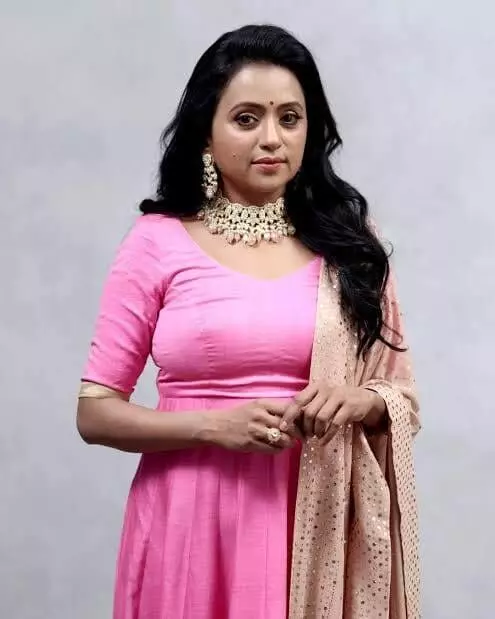 Anchor Suma: నా భర్తకు అలా జరుగుతుందని నాకు ముందే కల వచ్చింది - సుమ Anchor Suma: నా భర్తకు అలా జరుగుతుందని నాకు ముందే కల వచ్చింది - సుమ