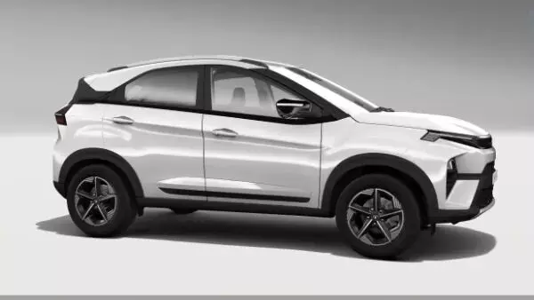 Parking Sensor Cars : రూ.20 లక్షల లోపు ఫ్రంట్ సెన్సార్స్ ఉన్న కార్లు ఇవే.. పార్కింగ్ సేఫ్టీకి బెస్ట్