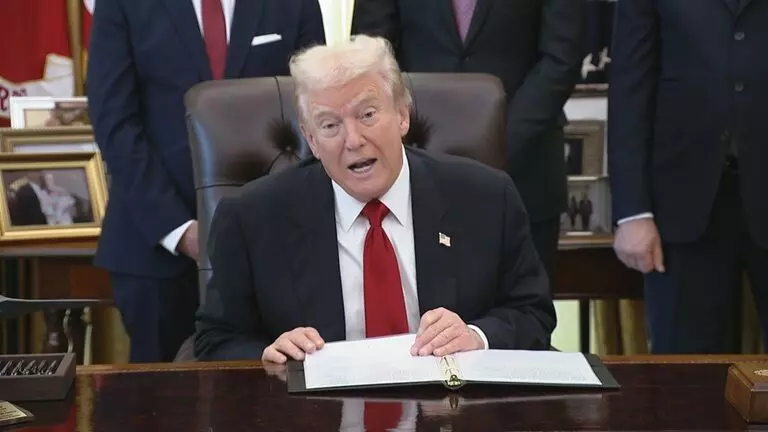 Donald Trump:  డొనాల్డ్ ట్రంప్: విదేశీ విద్యార్థులను అమెరికాలో చదువుకోవడానికి అడ్డుకోవడం లేదు