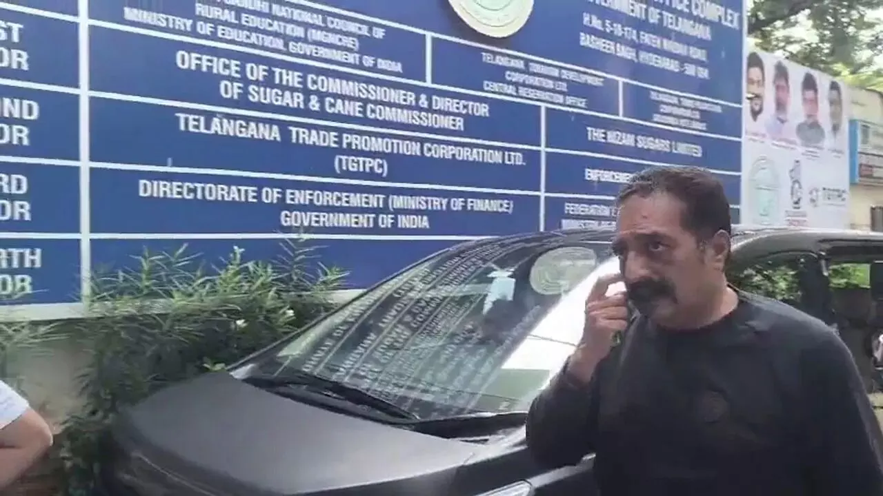 Betting App Case: బెట్టింగ్ యాప్ కేసు: సీఐడీ విచారణకు ప్రకాశ్ రాజ్