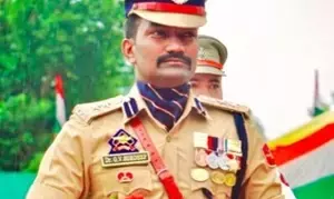 Telugu IPS Officer: జమ్మూ కాశ్మీర్ ఉగ్రకుట్ర భగ్నం వెనుక మాస్టర్ మైండ్... మన తెలుగు ఐపీఎస్ అధికారి!