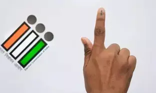 Jubilee Hills Bypoll: జూబ్లీహిల్స్ ఉపఎన్నిక: 34 కేంద్రాల్లో 60%కి పైగా ఓటింగ్.. ఫలితాన్ని ఈ ప్రాంతాలే ఆకర్షించనున్నాయి Jubilee Hills Bypoll: జూబ్లీహిల్స్ ఉపఎన్నిక: 34 కేంద్రాల్లో 60%కి పైగా ఓటింగ్.. ఫలితాన్ని ఈ ప్రాంతాలే ఆకర్షించనున్నాయి