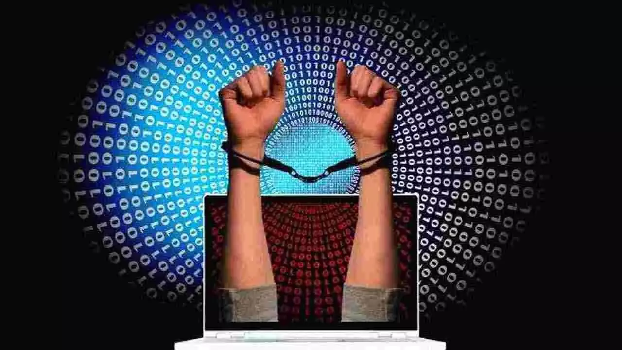 Digital Arrest : డిజిటల్ అరెస్ట్ పేరుతో ఘరానా మోసం..కేంద్ర మంత్రి పేరు వాడేసిన కేటుగాళ్లు!