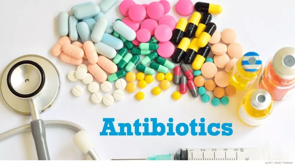 Antibiotics: యాంటీబయోటిక్స్ వాడుతున్నారా.?ఇవి తెలుసుకోండి Antibiotics: యాంటీబయోటిక్స్ వాడుతున్నారా.?ఇవి తెలుసుకోండి