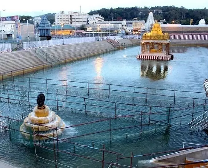 The Sacred Swami Pushkarini in Tirumala: తిరుమలలోని స్వామి పుష్కరిణి: ఆ పేరు వెనుక పురాణ కథనం The Sacred Swami Pushkarini in Tirumala: తిరుమలలోని స్వామి పుష్కరిణి: ఆ పేరు వెనుక పురాణ కథనం