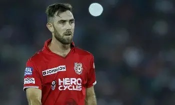 Punjab Drops Explosive Player: విధ్వంసకర ఆటగాడిని వదిలేసిన పంజాబ్ Punjab Drops Explosive Player: విధ్వంసకర ఆటగాడిని వదిలేసిన పంజాబ్