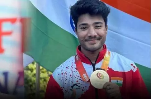 Telangana Shooter Dhanush: తెలంగాణ షూటర్ ధనుష్ కు ప్రభుత్వం భారీ నజరానా