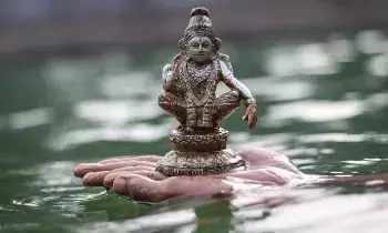 Lord Ayyappa Depicted in the Jnana Mudra: అయ్యప్ప జ్ఞాన ముద్రలో ఎందుకు ఉంటారు? Lord Ayyappa Depicted in the Jnana Mudra: అయ్యప్ప జ్ఞాన ముద్రలో ఎందుకు ఉంటారు?