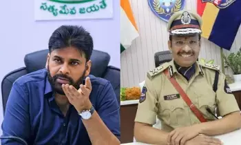 Pawan Kalyan Appreciates Strict Action Against Piracy: పైరసీపై తీవ్ర చర్యలకు పవన్ కళ్యాణ్ అభినందం.. సజ్జనార్కు ప్రత్యేక లేఖ Pawan Kalyan Appreciates Strict Action Against Piracy: పైరసీపై తీవ్ర చర్యలకు పవన్ కళ్యాణ్ అభినందం.. సజ్జనార్కు ప్రత్యేక లేఖ