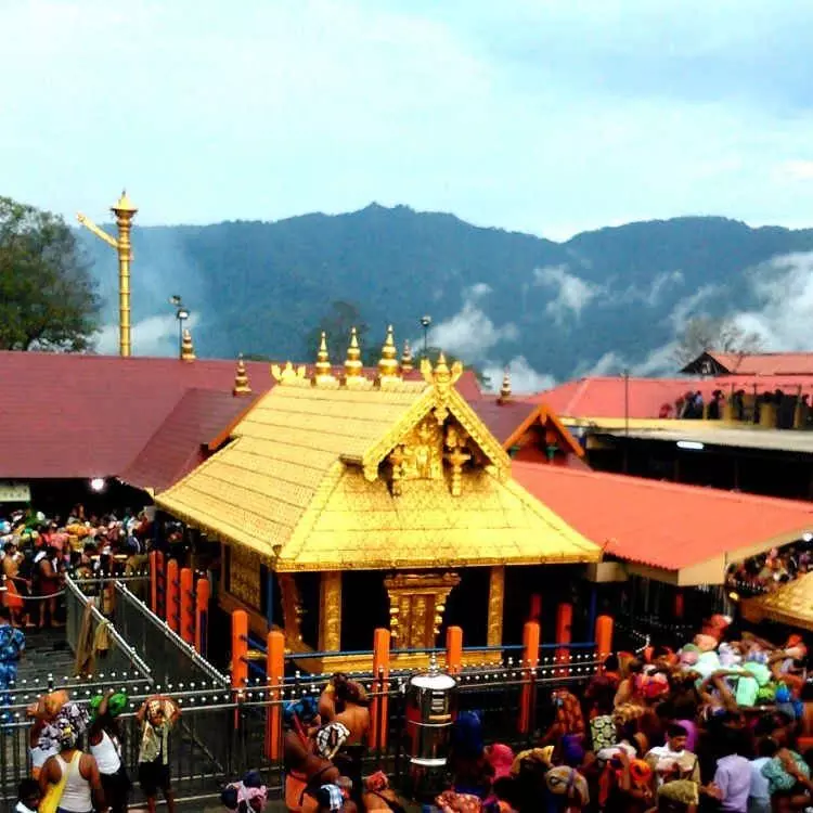 Alert for Sabarimala Devotees: శబరిమల భక్తులకు అలెర్ట్.. హైకోర్టు కీలక ఆదేశాలు Alert for Sabarimala Devotees: శబరిమల భక్తులకు అలెర్ట్.. హైకోర్టు కీలక ఆదేశాలు