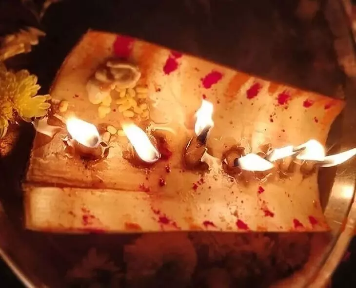 Poli Padyami: పోలి పాడ్యమి..  ఏమేం చేయాలో తెలుసా?