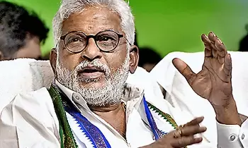 Former TTD Chairman YV Subba Reddy: టీటీడీ మాజీ చైర్మన్ వై వీ సుబ్బారెడ్డి పై ఏపీ సిట్ విచారణ జోరు Former TTD Chairman YV Subba Reddy: టీటీడీ మాజీ చైర్మన్ వై వీ సుబ్బారెడ్డి పై ఏపీ సిట్ విచారణ జోరు