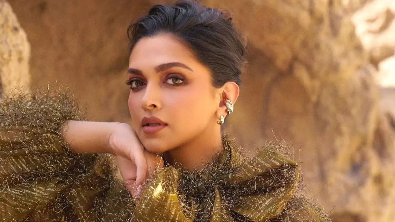 Deepika’s Key Comments: రెమ్యూనరేషన్ కాదు.. అదే ముఖ్యం.. దీపికా కీలక కామెంట్స్ Deepika’s Key Comments: రెమ్యూనరేషన్ కాదు.. అదే ముఖ్యం.. దీపికా కీలక కామెంట్స్