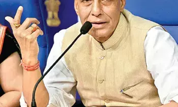 Rajnath Singh’s Remarks: సింధు ప్రాంతం త్వరలోనే భారత్‌దే” – రాజ్‌నాథ్ సింగ్ వ్యాఖ్యలు .. పాక్‌లో టెన్షన్.. విదేశాంగ శాఖ ఖండన!