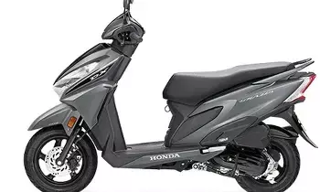 Top 5 125cc Scooters : స్కూటర్ కొనాలా? 125cc పవర్తో అదరగొడుతున్న ఈ టాప్ 5 మోడల్స్ ఇవే Top 5 125cc Scooters : స్కూటర్ కొనాలా? 125cc పవర్తో అదరగొడుతున్న ఈ టాప్ 5 మోడల్స్ ఇవే