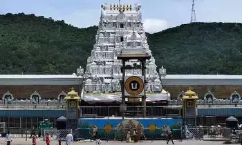 Vaikunta Dwar Darshan at Tirumala: డిసెంబర్ 30 నుండి జనవరి 8వ తేది  వరకు తిరుమలలో  వైకుంఠ  ద్వార దర్శనాలు