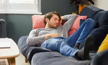 Sleeping Less Than 6 Hours: 6 గంటల కంటే తక్కువ నిద్రపోతున్నారా.. మీ ఆరోగ్యానికి ముప్పు తప్పదు! Sleeping Less Than 6 Hours: 6 గంటల కంటే తక్కువ నిద్రపోతున్నారా.. మీ ఆరోగ్యానికి ముప్పు తప్పదు!