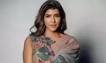 Emotional Statement from Manchu Lakshmi: మా ఫ్యామిలీ మళ్లీ కలవాలని దేవుడిని కోరుకుంటా.. మంచు లక్ష్మి ఎమోషనల్ Emotional Statement from Manchu Lakshmi: మా ఫ్యామిలీ మళ్లీ కలవాలని దేవుడిని కోరుకుంటా.. మంచు లక్ష్మి ఎమోషనల్