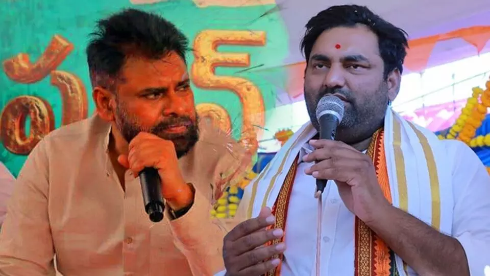 MLA Anirudh Slams Pawan Kalyan: తెలంగాణ ఆస్తులు విక్రయించి విజయవాడకు వెళ్లిపో: పవన్ కల్యాణ్‌పై ఎమ్మెల్యే అనిరుధ్ తీవ్ర విమర్శలు