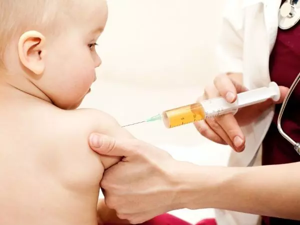 Vaccines Are Given to Young Children: చిన్న పిల్లలకు టీకాలు ఎందుకు వేస్తారో తెలుసా.? Vaccines Are Given to Young Children: చిన్న పిల్లలకు టీకాలు ఎందుకు వేస్తారో తెలుసా.?