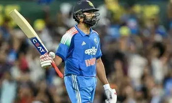 Rohit Sharmas Power-Packed Innings Creates History with Most Sixes in ODIs: హిట్‌మ్యాన్ విధ్వంసం: వన్డేల్లో అత్యధిక సిక్స్‌ల ప్రపంచ రికార్డు