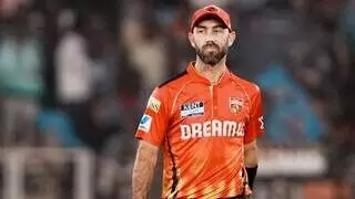 IPL 2026 Mini Auction: ఐపీఎల్ 2026 మినీ వేలం: మాక్స్వెల్ డుప్లెసిస్ దూరం.. IPL 2026 Mini Auction: ఐపీఎల్ 2026 మినీ వేలం: మాక్స్వెల్ డుప్లెసిస్ దూరం..