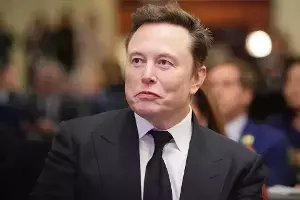 Elon Musk Warns:  ఎలాన్ మస్క్: రానున్న 5 నుంచి 10 సంవత్సరాల్లో అణుయుద్ధం.. ప్రపంచానికి హెచ్చరిక!