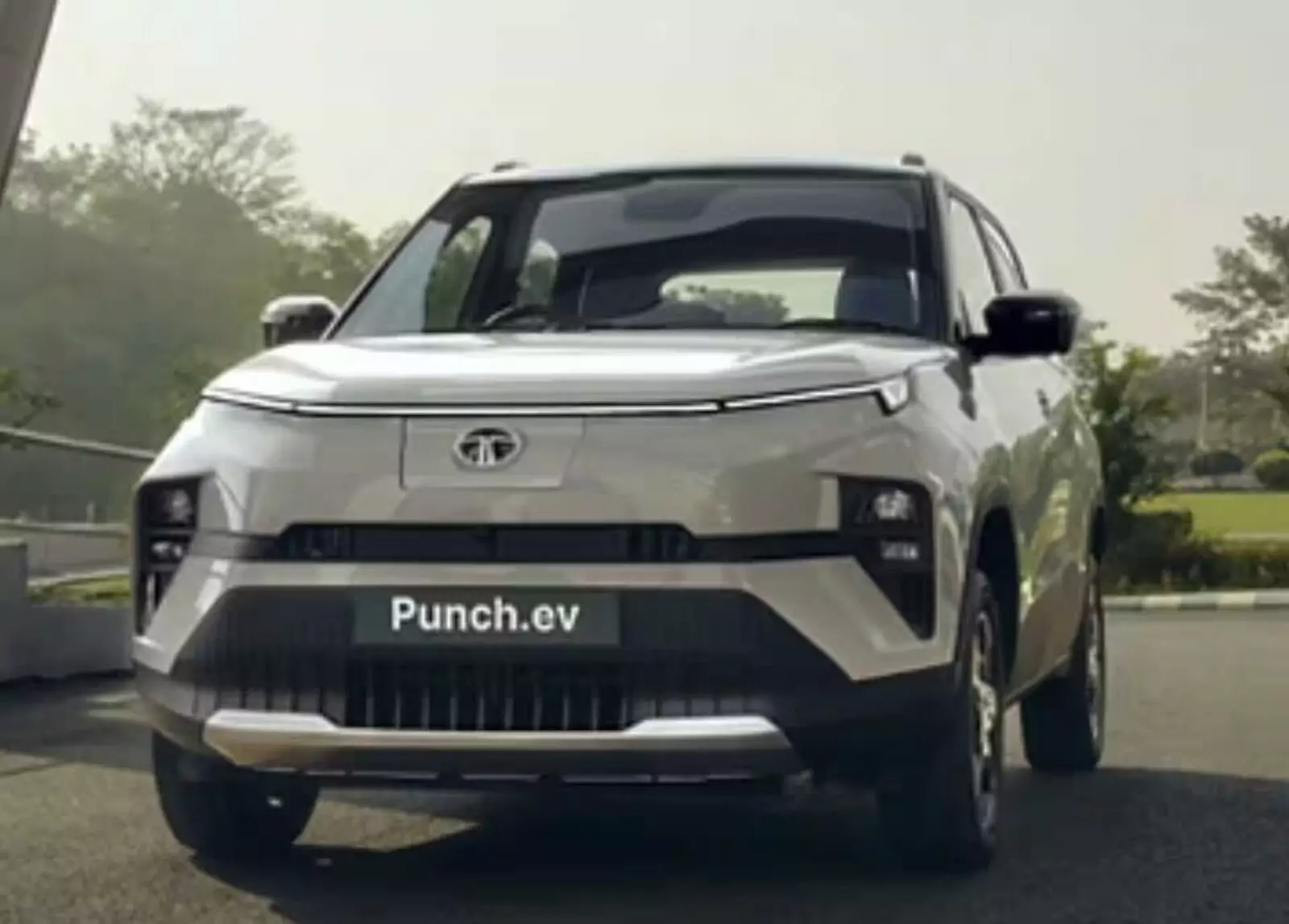 5-Star Safety EVs : సేఫ్టీలో తగ్గేదే లే...భారత NCAPలో 5-స్టార్ రేటింగ్ సాధించిన సూపర్ సేఫ్ కార్లు ఇవే 5-Star Safety EVs : సేఫ్టీలో తగ్గేదే లే...భారత NCAPలో 5-స్టార్ రేటింగ్ సాధించిన సూపర్ సేఫ్ కార్లు ఇవే