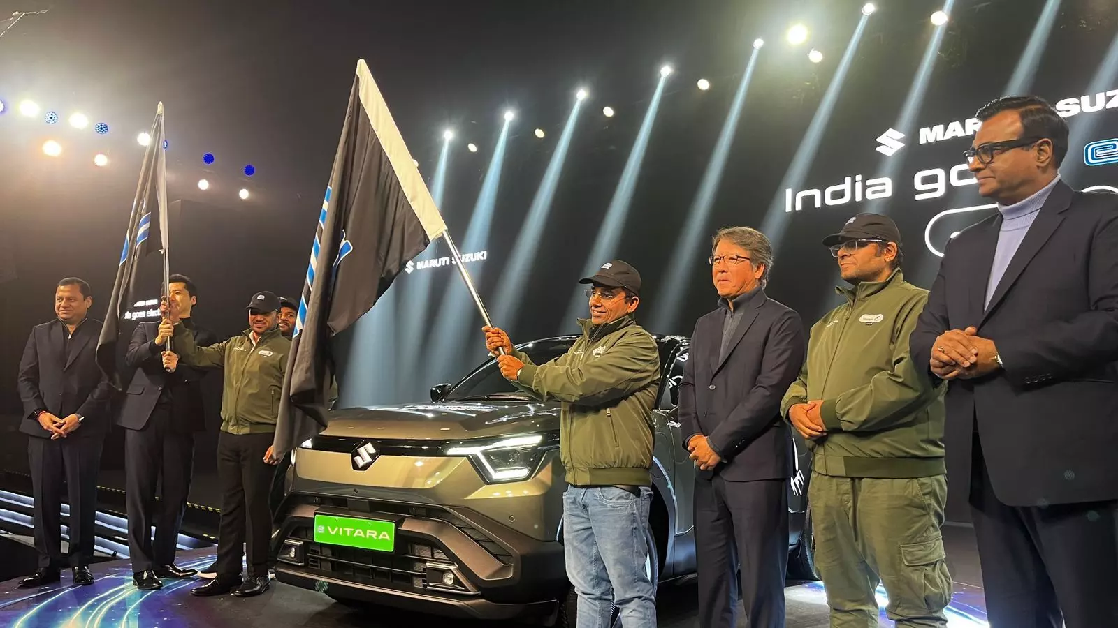 Maruti E-Vitara : 543 కి.మీ రేంజ్, 5-స్టార్ సేఫ్టీ.. మారుతి తొలి ఈవీ ఈ-విటారా ఫీచర్లు ఇవే