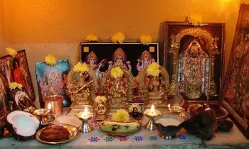 if Broken Photos Are Worshipped: పగిలిపోయిన ఫోటోలను పూజిస్తే ఏమవుతుంది.?