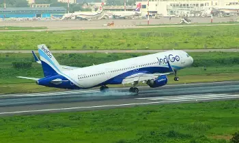 IndiGo Flights Delays:  ఇండిగో ఫ్లైట్స్ లో 66% ఆలస్యం.. ప్రతి మూడు విమానాల్లో రెండు లేట్..