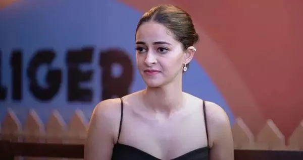 Bollywood actress Ananya Pandey: షారుక్ ఖాన్ చెప్పిన టెక్నిక్ నాకు మస్త్ హెల్ప్ అయ్యింది- అనన్య