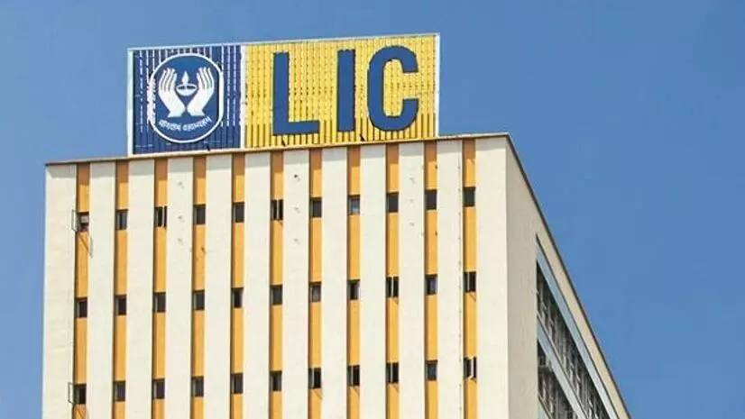 LIC New Plans : కుటుంబానికి పక్కా రక్షణ..భారీ రిటర్న్స్తో LIC రెండు కొత్త స్కీమ్స్ LIC New Plans : కుటుంబానికి పక్కా రక్షణ..భారీ రిటర్న్స్తో LIC రెండు కొత్త స్కీమ్స్