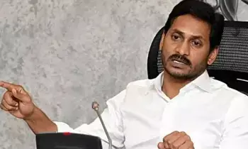 Parakamani Case: పరకామణి కేసు చిన్న చోరీ.. 14 కోట్ల ఆస్తులు ప్రాయశ్చిత్తంగా దేవునికి: జగన్ సంచలన ప్రెస్‌మీట్