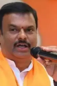 PVN Madhav: పరకామణి చోరీ కేసులో రాజీకి భాజపా తీవ్ర వ్యతిరేకత: “దేవుడి సొమ్ముపై ఎటువంటి సెటిల్మెంట్ రాదు” – పీవీఎన్ మాధవ్ స్పష్టం