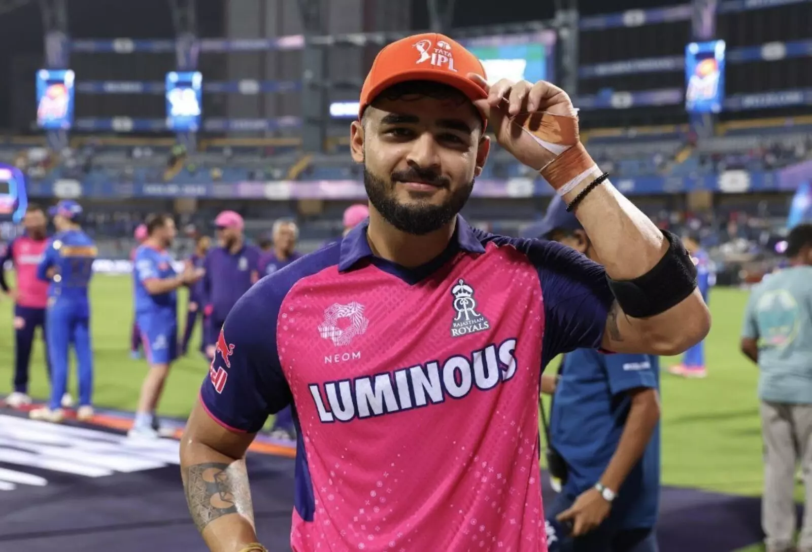 Cricketer Riyan Parag: రాజస్థాన్ రాయల్స్ కెప్టెన్సీ బాధ్యతలు ఇస్తే తీసుకుంటా Cricketer Riyan Parag: రాజస్థాన్ రాయల్స్ కెప్టెన్సీ బాధ్యతలు ఇస్తే తీసుకుంటా