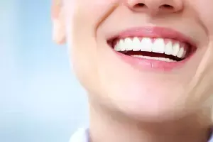 To Get Pearl-White Teeth: దంతాలు ముత్యాలలా మెరవాలంటే.. ఖర్చులేని ఇంటి నివారణ